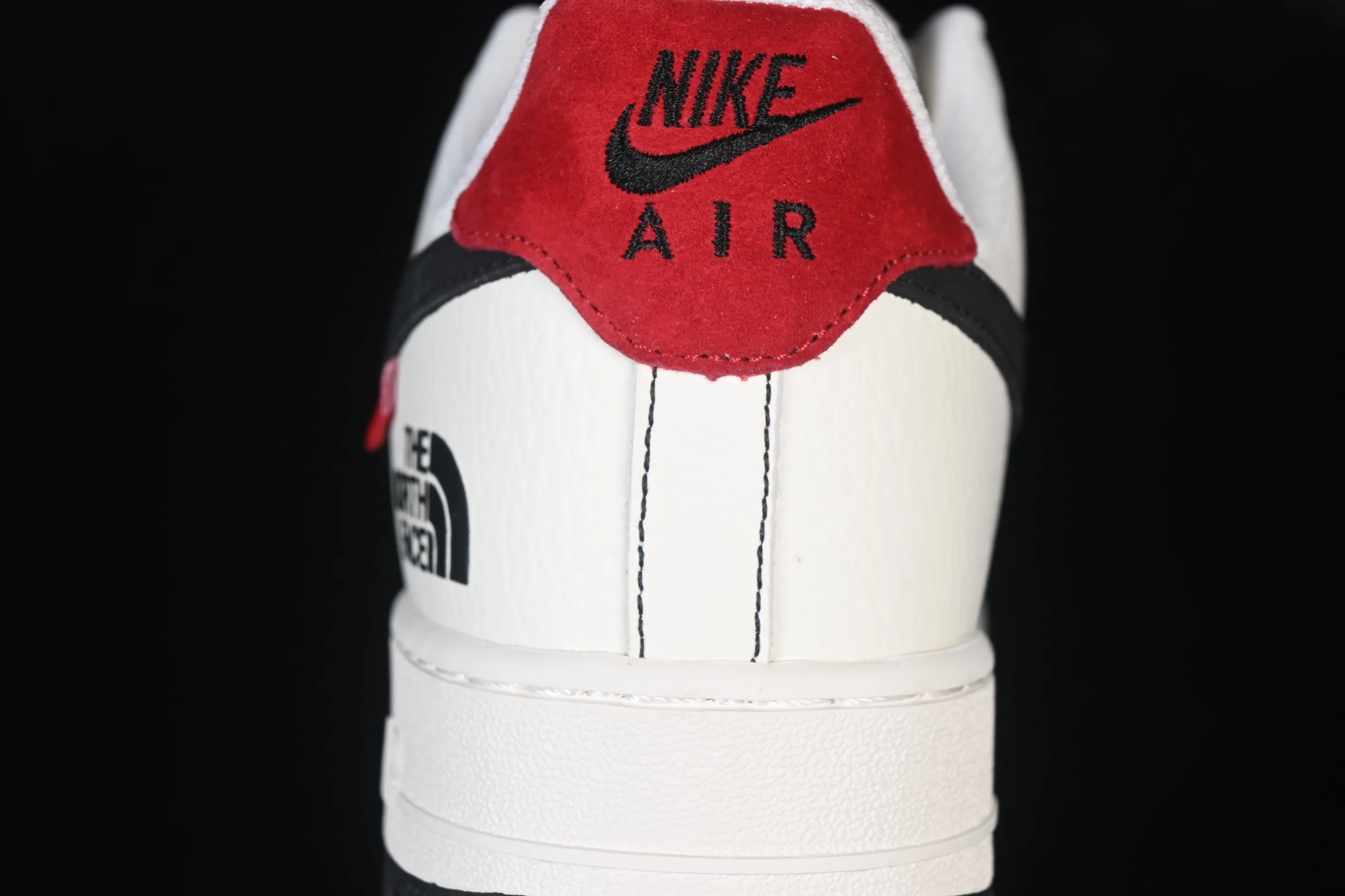 All categories Nk Air Force 1 Air Force series Nk Air Force 1 Low Air Force low-top Nike Air Force 1'07 Low Black and white red contrast Air Force 1 low-top casual sneakers KG6699-F42